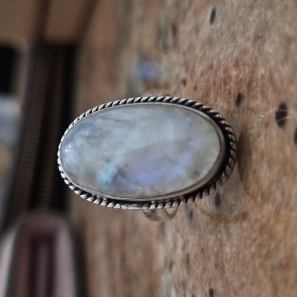 Jewelry - 🌚🌕Moonstone Sterling Silver Ring🌚🌔🌛🌗 Size 8